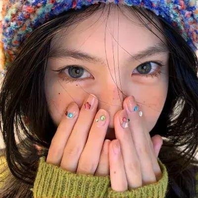 黄叶舞青风